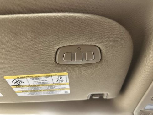 Used 2018 Ford F150 Lariat w/ Equipment Group 502A Luxury AWD/4WD image 41
