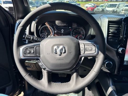New 2026 RAM 1500 4x4 Crew Cab image 10