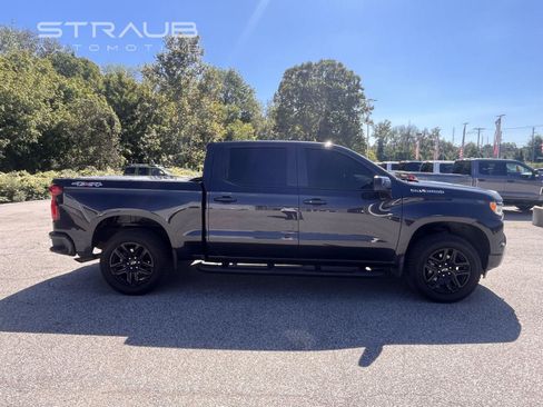 Used 2024 Chevrolet Silverado 1500 RST AWD/4WD image 5