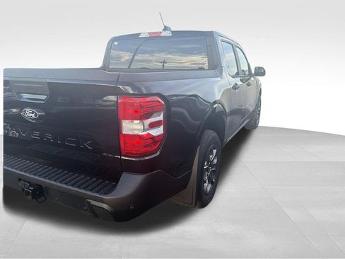Used 2025 Ford Maverick XLT w/ Equipment Group 301A AWD/4WD image 30