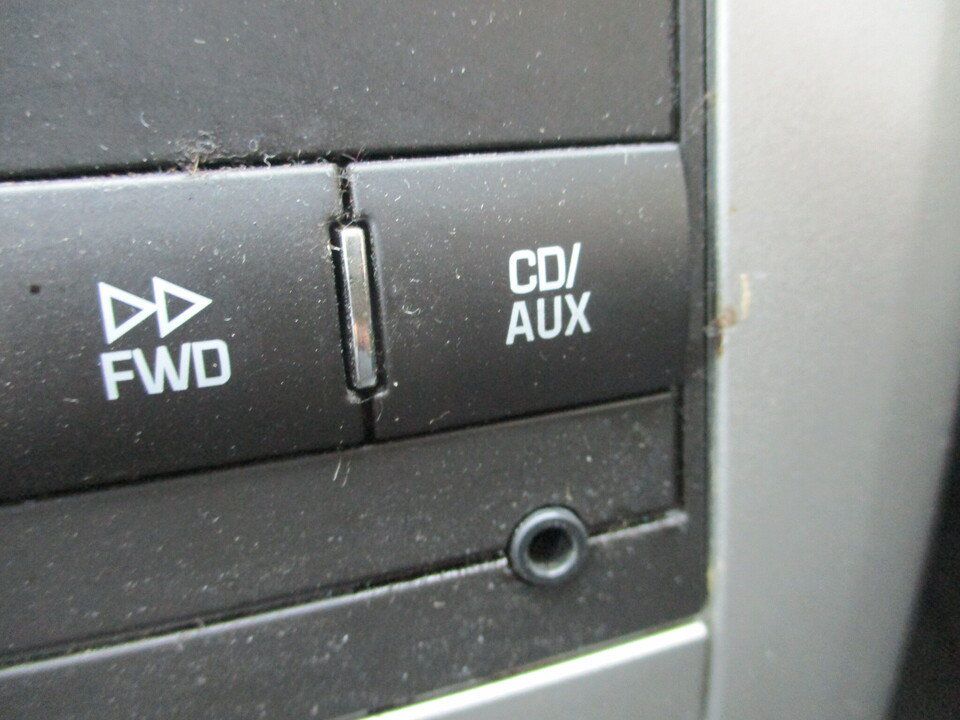 Used 2010 Chevrolet Cobalt LT w/ Preferred Equipment Group FWD image 32