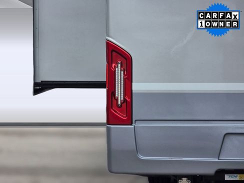 Used 2022 Mercedes-Benz Sprinter 3500 image 31