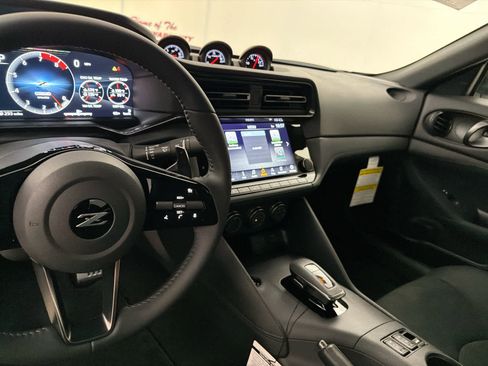 New 2026 Nissan Z Performance w/ Floor Mat Package image 13