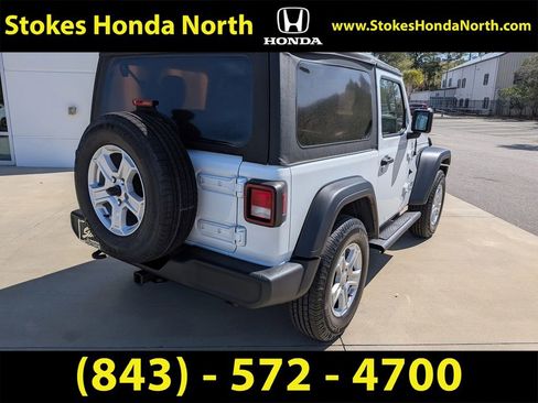 Used 2020 Jeep Wrangler Sport S image 4