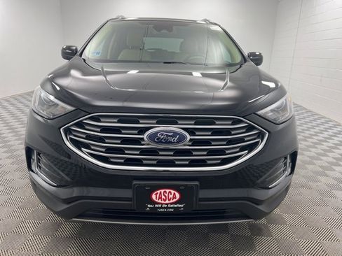 Used 2022 Ford Edge SEL w/ Convenience Package image 3