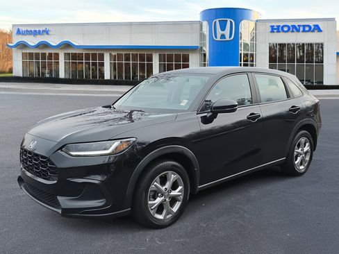 Used 2024 Honda HR-V LX image 1