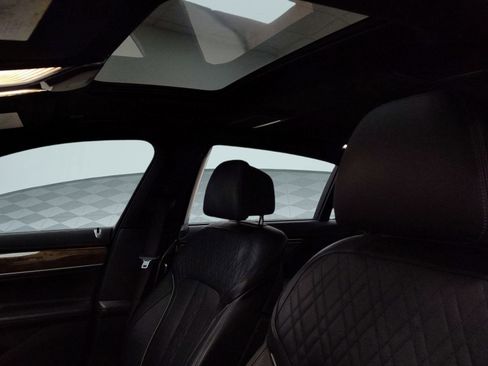 Used 2017 BMW 750i xDrive 750i xDrive image 13