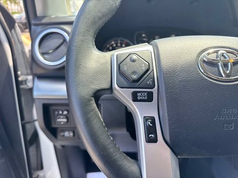 Used 2019 Toyota Tundra Platinum AWD/4WD image 29