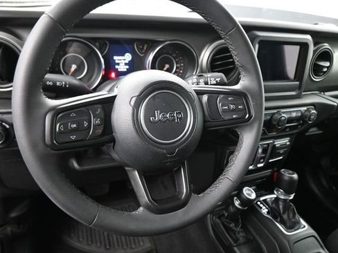 Used 2023 Jeep Wrangler Sport S image 39