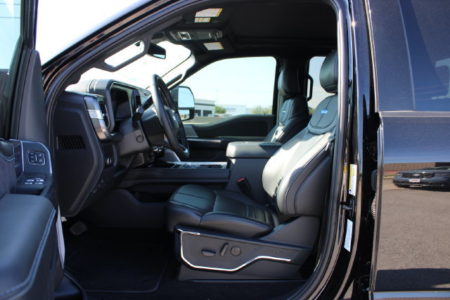 New 2026 Ford F250 Platinum AWD/4WD image 9