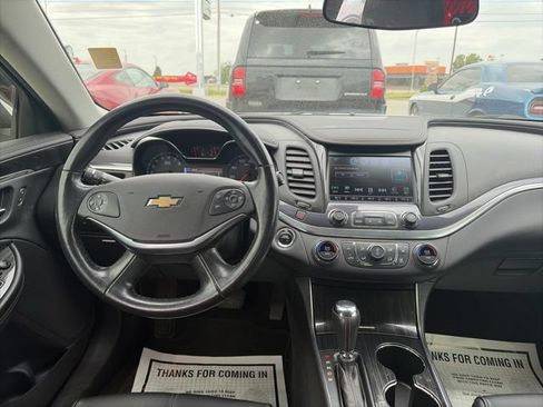 Used 2018 Chevrolet Impala LT FWD image 14