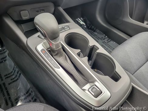 New 2026 Chevrolet Trax LS w/ LS Convenience Package FWD image 15