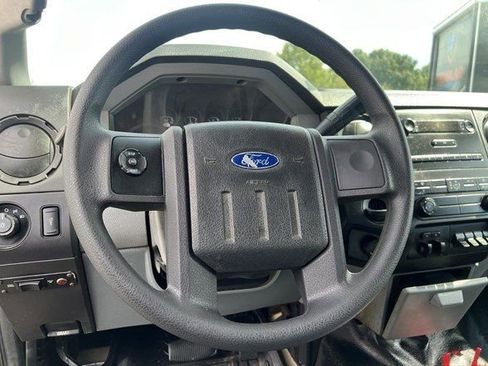 Used 2013 Ford F450 XL w/ Snow Plow Prep Pkg image 18