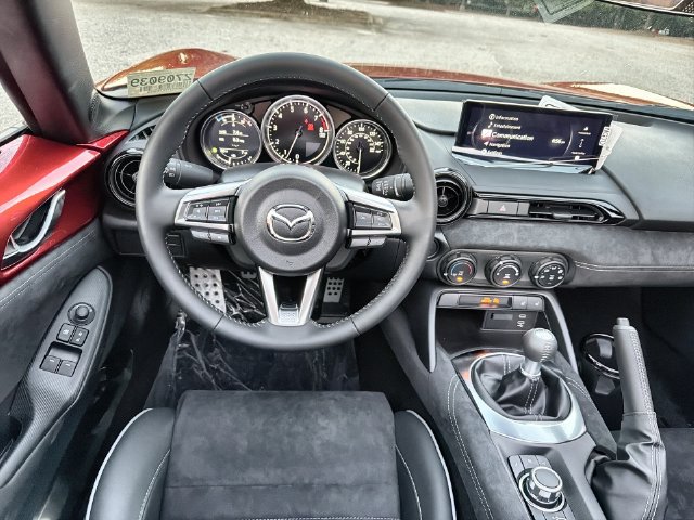 New 2026 MAZDA MX-5 Miata Club w/ Brembo/BBS/Recaro Package RWD image 14