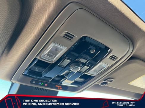 New 2026 GMC Yukon XL Denali w/ Sun & Power Step Package AWD/4WD image 34