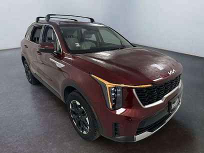 Used 2025 Kia Sorento S