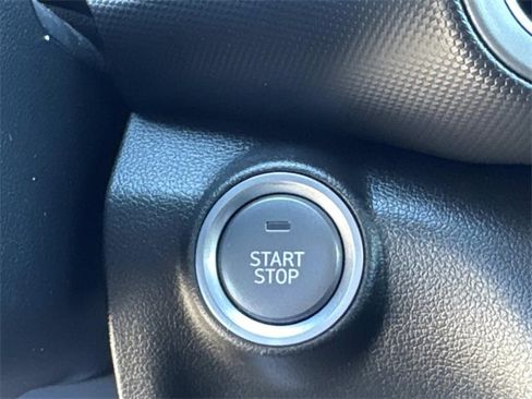 Used 2023 Hyundai Kona SE image 18