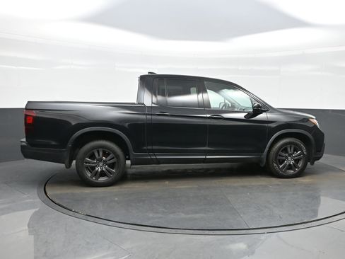 Used 2019 Honda Ridgeline Sport image 6