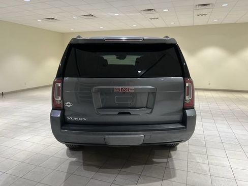 Used 2019 GMC Yukon SLT RWD image 4