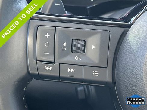 Used 2024 Nissan Pathfinder Platinum image 30