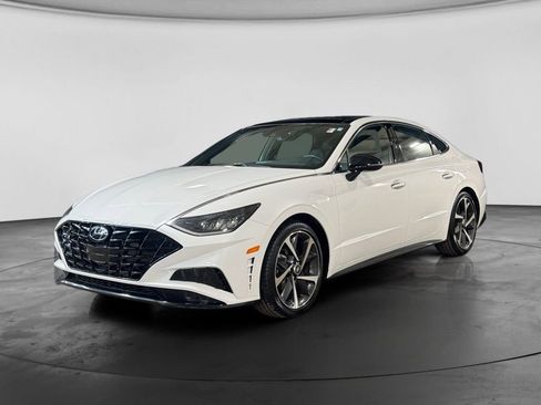 Used 2023 Hyundai Sonata SEL Plus w/ Cargo Package image 10