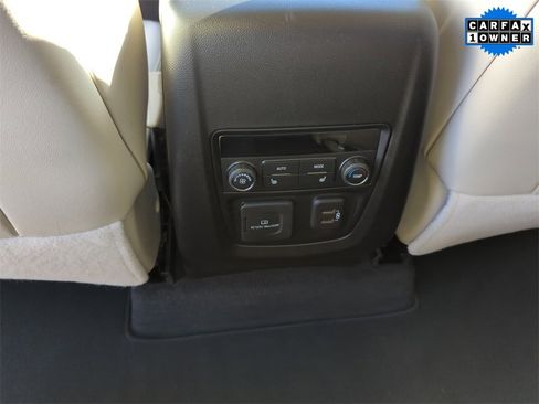 Used 2023 Buick Enclave Premium w/ Experience Buick Package image 27