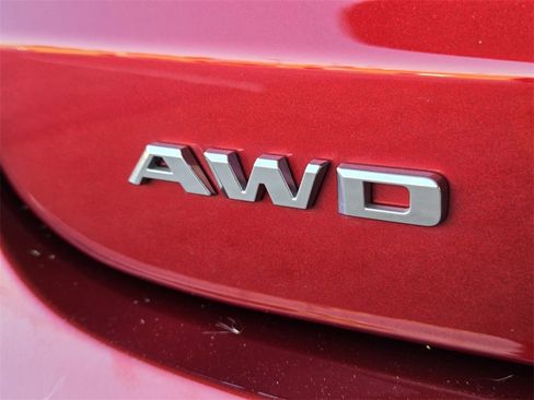 Used 2024 Cadillac XT6 Sport w/ Technology Package image 16