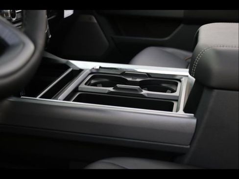 New 2025 Ford F250 Lariat w/ Lariat Ultimate Package image 31