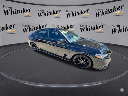 Used 2023 Honda Civic Sport image 2