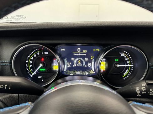 Used 2021 Jeep Wrangler Unlimited Rubicon 4xe image 16