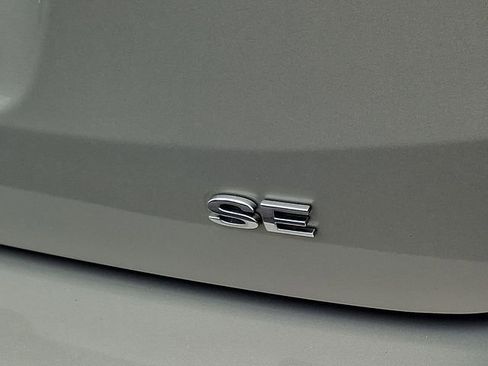 Used 2016 Ford Focus SE image 30