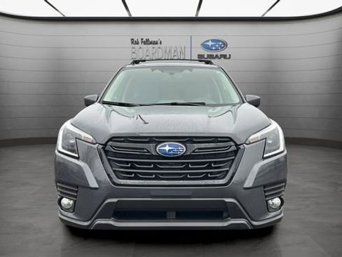 Used 2023 Subaru Forester Premium image 13