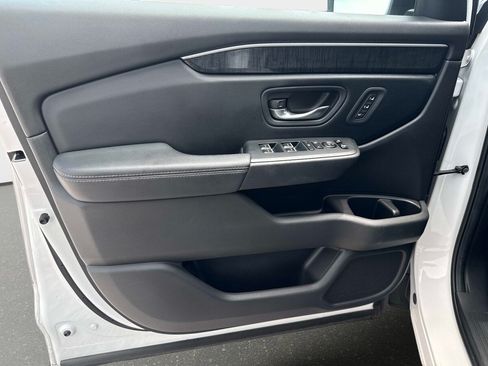 Certified 2023 Honda Pilot Elite image 17