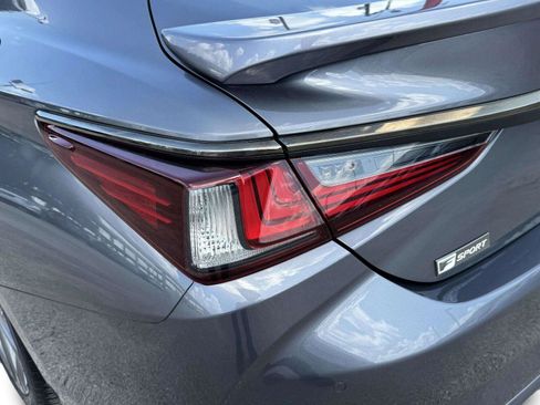 Used 2020 Lexus ES 350 F Sport w/ Accessory Package 2 FWD image 14