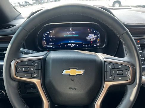 Used 2024 Chevrolet Tahoe High Country AWD/4WD image 7