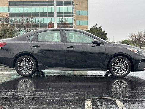 Certified 2024 Kia Forte GT-Line w/ GT-Line Premium Package image 3