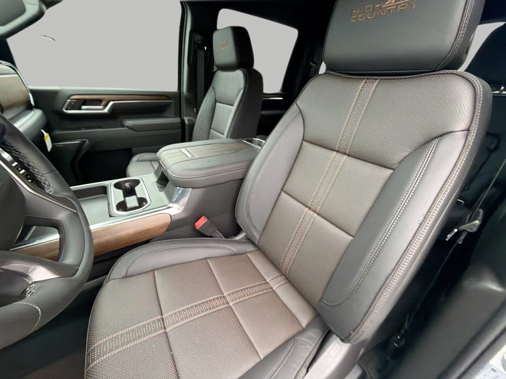 New 2026 Chevrolet Silverado 2500 High Country w/ High Country Premium Package AWD/4WD image 17