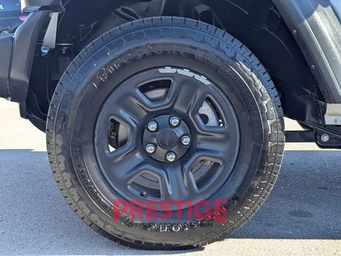 Used 2023 Jeep Wrangler Sport image 36