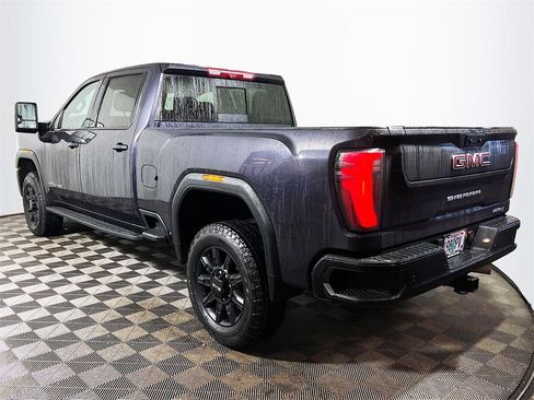 Used 2024 GMC Sierra 3500 AT4 w/ AT4 Premium Plus Package image 6