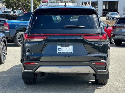 New 2025 Lexus LX 600 4WD w/ Luxury Package image 6