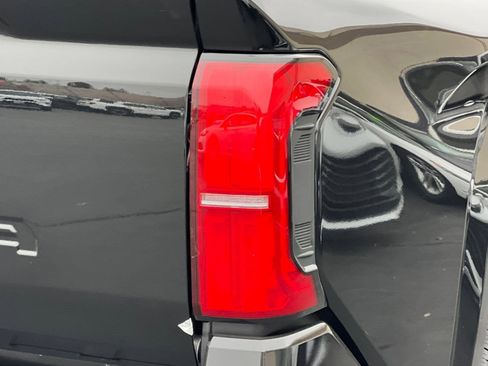 New 2026 Toyota Tacoma SR5 image 11