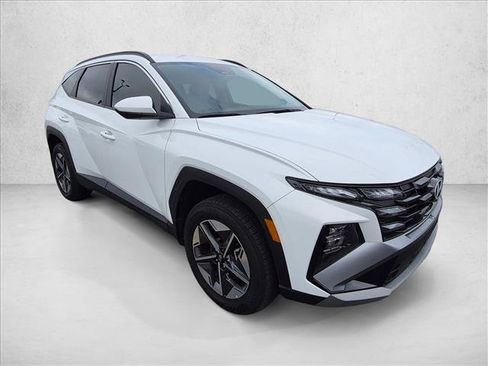 Certified 2026 Hyundai Tucson SEL AWD/4WD image 3