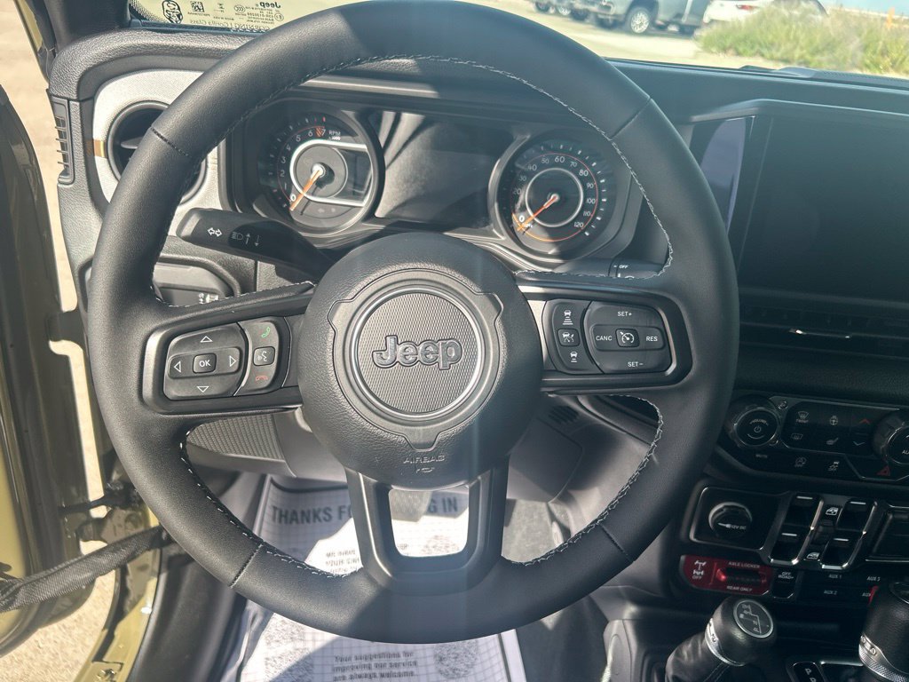 New 2027 Jeep Gladiator Sport AWD/4WD image 17