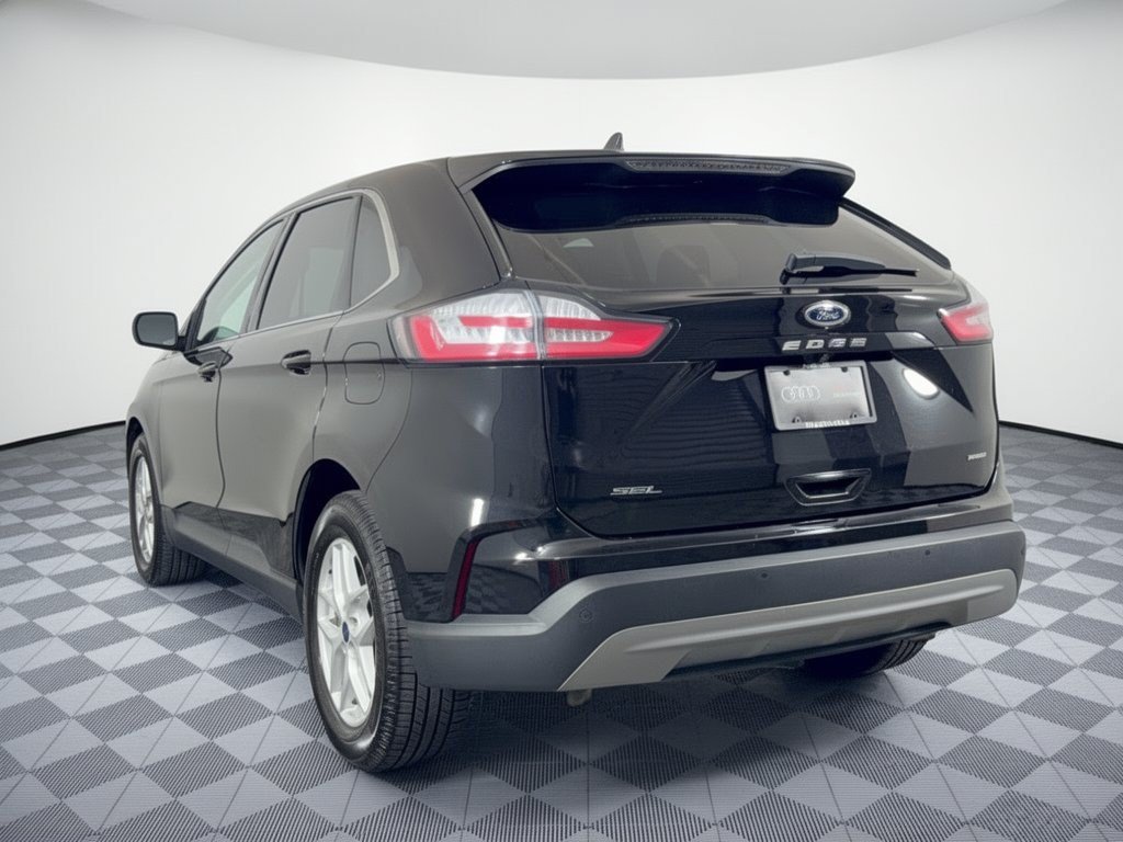 Used 2021 Ford Edge SEL w/ Convenience Package AWD/4WD image 3