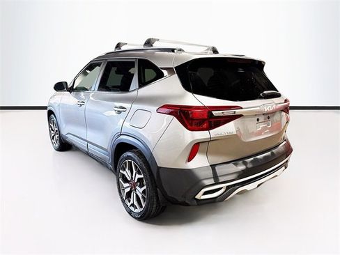 Used 2023 Kia Seltos SX image 5