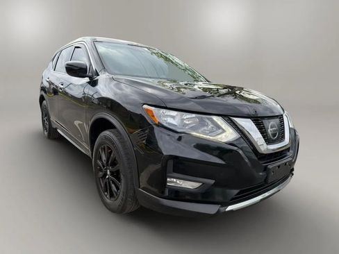 Used 2017 Nissan Rogue SV w/ Midnight Edition AWD/4WD image 8