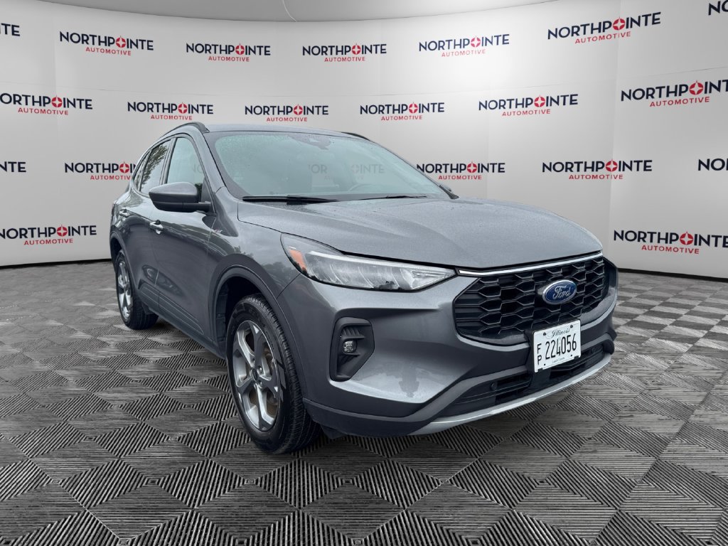 Used 2025 Ford Escape ST-Line Select AWD/4WD image 1