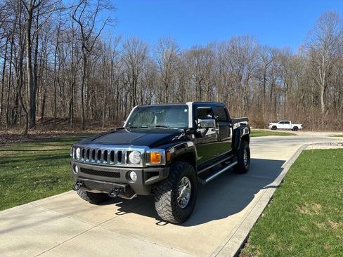 Used 2009 HUMMER H3T Alpha AWD/4WD image 5
