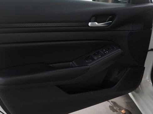 Used 2022 Nissan Altima 2.5 S image 22