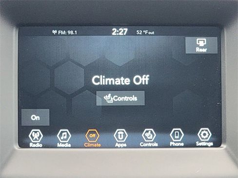 Certified 2020 Jeep Compass Latitude w/ Cold Weather Group image 28